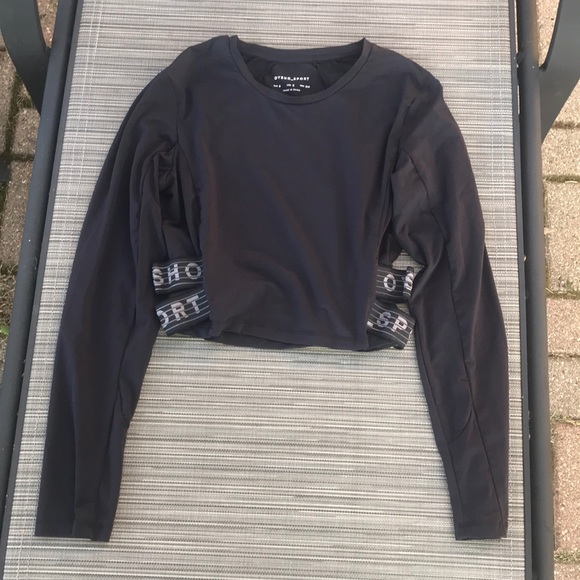 RARE Oysho Sport Logo-Strips Crop T-Shirt - Picture 2 of 9